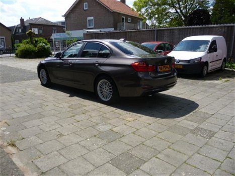 BMW 3-serie - 320i Executive - 1