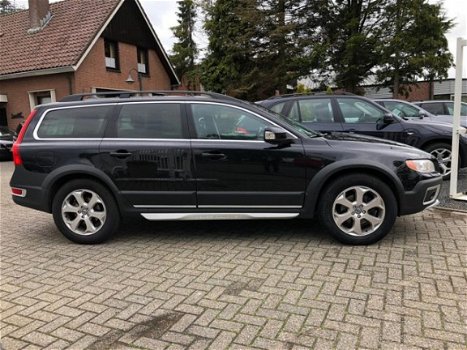 Volvo XC70 - XC70 2.4 D5 AWD SUMMUM NAVI LEDER - 1