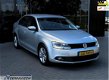 Volkswagen Jetta - 1.4 TSI Trendline DSG automaat Bj '12 NIEUWE APK Keurige auto - 1 - Thumbnail