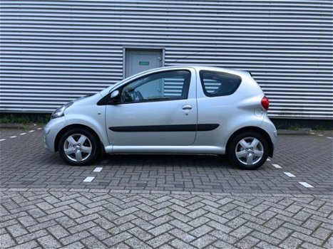 Toyota Aygo - 1.0 12v VVT-i Airco elek ramen - 1