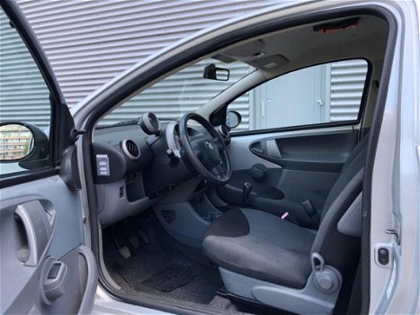 Toyota Aygo - 1.0 12v VVT-i Airco elek ramen - 1