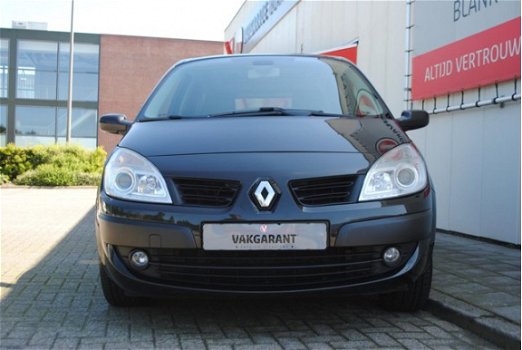 Renault Scénic - 2.0-16V Business Line - 1