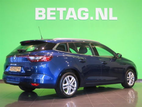 Renault Mégane Estate - 1.5 dCi 111PK - Parkeersensor | DAB+ | Navi | Airco-ECC | LED-Dagrij | Dakra - 1