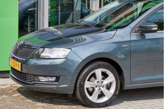 Skoda Rapid Spaceback - 1.0 TSI 95pk Clever | Climatronic | Navigatie | Cruisecontrol | Stoelverwarm - 1