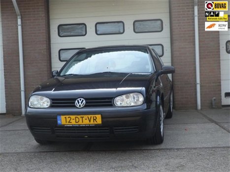 Volkswagen Golf - 1.9 TDI Comfortline - 1