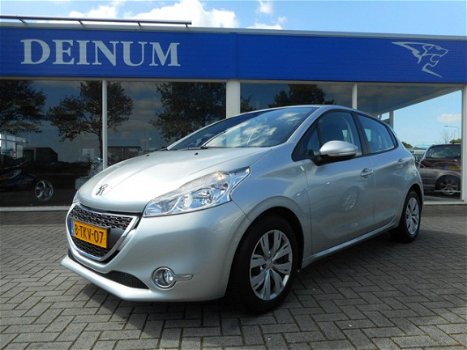 Peugeot 208 - 1.6 e-HDi 92PK 5D Navi/Airco - 1