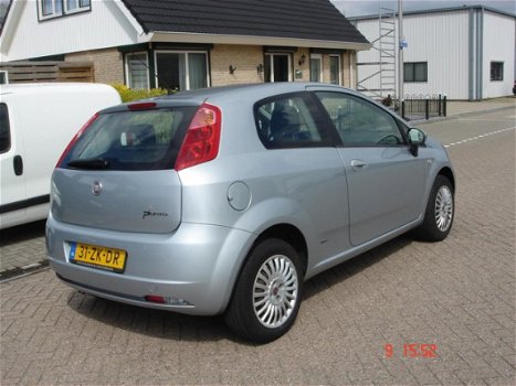 Fiat Grande Punto - 1.4 Dynamic Airco met boekjes+NAP - 1