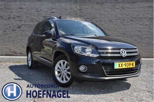 Volkswagen Tiguan - 2.0 TDI Sport&Style R-line Edition Navi / Cruise / Clima / Elektr. panoramadak - 1