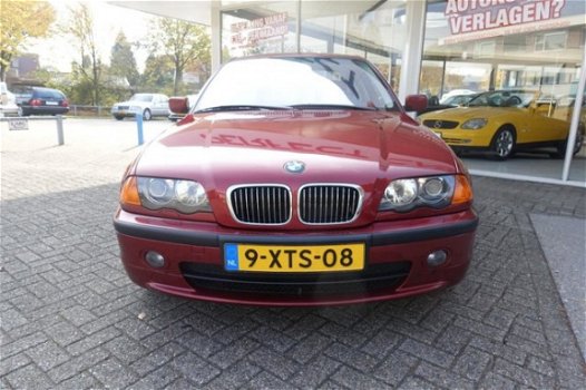 BMW 3-serie - 320i Executive leer, automaat, M pakket - 1