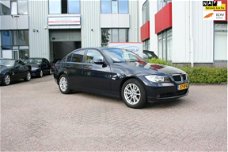 BMW 3-serie - 320d High Executive