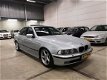 BMW 5-serie - 540i V8|NAP|LEER|SCHUIFDAK|SCHERM|VOLOPTIE|ONDERHOUDEN - 1 - Thumbnail