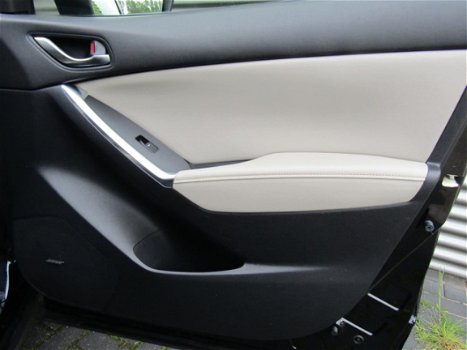 Mazda CX-5 - 2.2D HP GT-M 4WD Navigatie Geregelde airco Trekhaak Leder Bekleding - 1