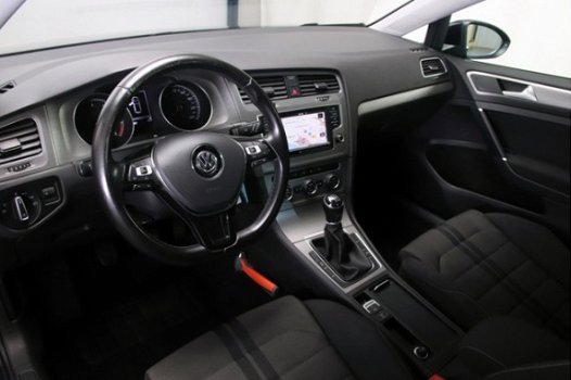 Volkswagen Golf - 1.0 TSI Comfortline Navigatie Climate Control Parkassist 200x Vw -Audi-Seat-Skoda - 1