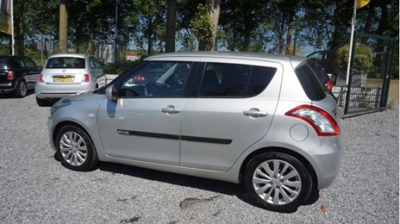 Suzuki Swift - 1.2 Exclusive 5deurs airco cruisct stoelverw 77dkm lm-velgen nw michelen banden zeer - 1