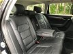 Volkswagen Passat Variant - 1.6 TDI Highline BlueMotion PANO, NAVI, LEDER, Zeer nette auto - 1 - Thumbnail