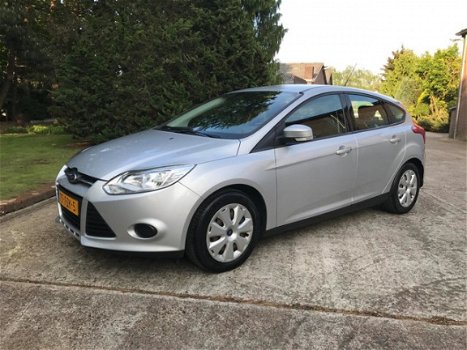 Ford Focus - 1.6 TI-VCT Trend Airco, Cruise control, NAP, Zeer nette auto - 1