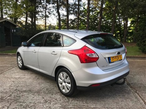 Ford Focus - 1.6 TI-VCT Trend Airco, Cruise control, NAP, Zeer nette auto - 1