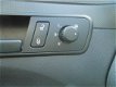 Volkswagen Caddy - Airco , Cruise control, trekhaak, parkeersensoren achter - 1 - Thumbnail