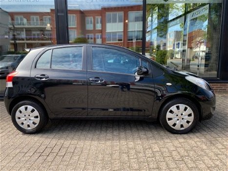 Toyota Yaris - 1.3 16v VVT-i 99pk 5D Aspiration - 1