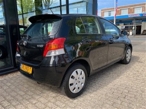 Toyota Yaris - 1.3 16v VVT-i 99pk 5D Aspiration - 1