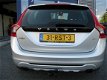 Volvo V60 - 2.0T 149KW Momentum - 1 - Thumbnail