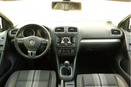 Volkswagen Golf - 6 1.2 TSI MATCH - PARKEERHULP - NAVI - PDC - 1