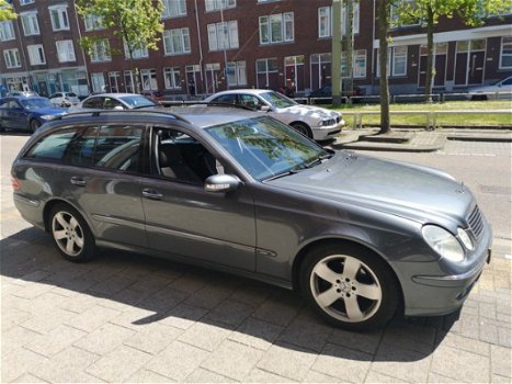 Mercedes-Benz E-klasse Combi - 280 CDI Avantgarde Select EURO 4 / DEALER ONDERHOUDEN / / E280 E320 C - 1