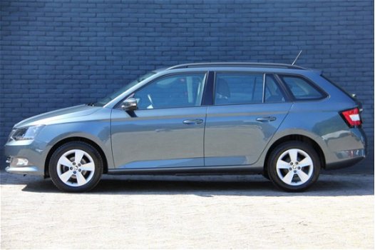 Skoda Fabia Combi - 1.2 TSI Ambition Business I INCL. € 695, 00 AFL.KOSTEN + BOVAG GARANTIE - 1