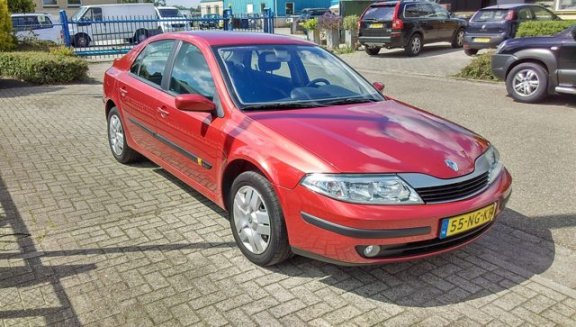 Renault Laguna - 1.8-16V Elective - 1