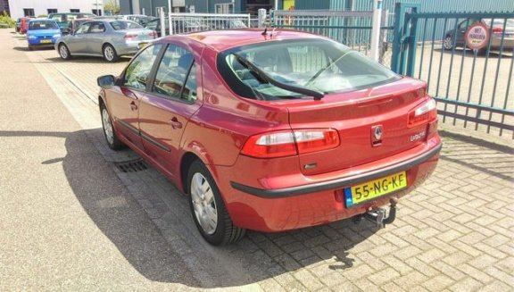 Renault Laguna - 1.8-16V Elective - 1