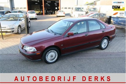 Volvo S40 - 1.8 Comfort Automaat Airco 5drs APK - 1