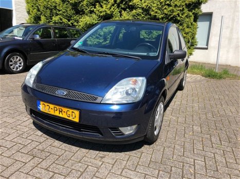 Ford Fiesta - 1.3 Futura NIEUWE APK//AIRCO//RIJD SCHAKELD GOED - 1