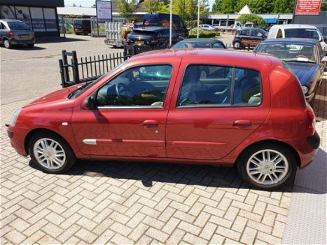 Renault Clio - Clio 1.6 V INITIALE - 1