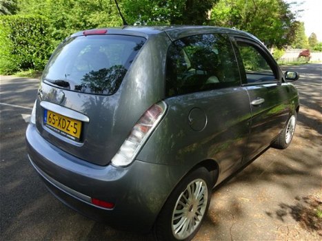 Lancia Y(psilon) - 1.2 8v Argento - 1