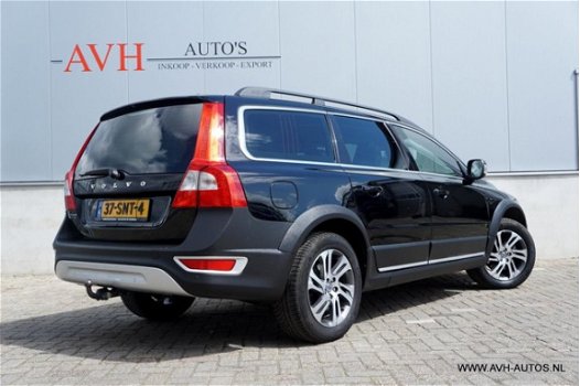 Volvo XC70 - 2.0 D3 FWD Limited Edition - 1