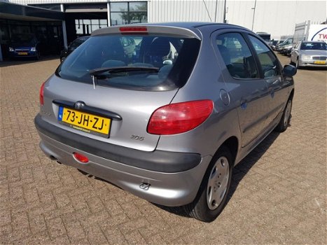 Peugeot 206 - 1.4 Gentry 5drs Airco - 1
