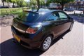 Opel Astra GTC - 1.6 Temptation PANORAMADAK/VOORRUIT - 1 - Thumbnail