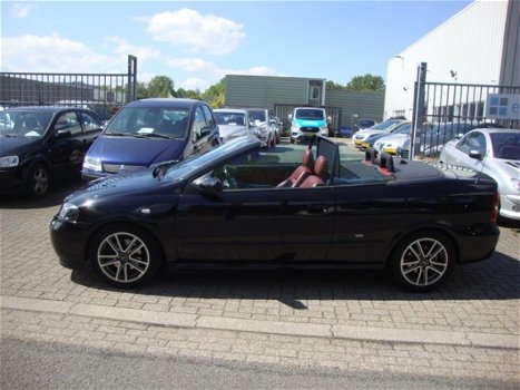 Opel Astra Cabriolet - 2.2-16V , Leder, Airco, Nette auto - 1