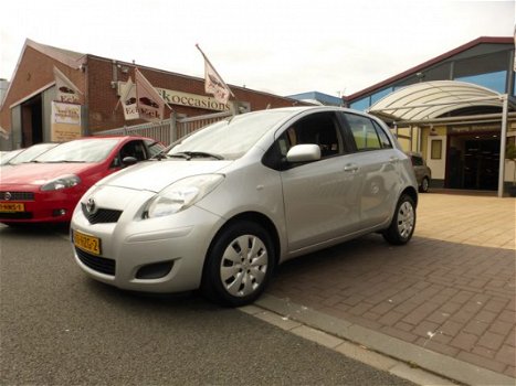 Toyota Yaris - 1.3 VVTi Aspiration.5, deurs, airco.148.000.km - 1