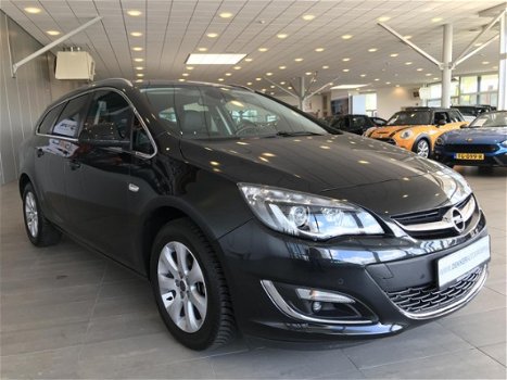 Opel Astra Sports Tourer - 1.4 Turbo Start/Stop 140pk Design Edition Navigatie - 1