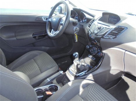 Ford Fiesta - 1.0 80PK 3D S/S Titanium Climate control Navigatie - 1