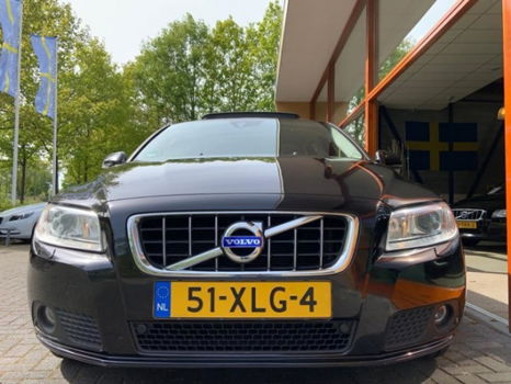 Volvo V70 - 1.6 T4 Limited Edition - 1