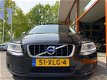 Volvo V70 - 1.6 T4 Limited Edition - 1 - Thumbnail