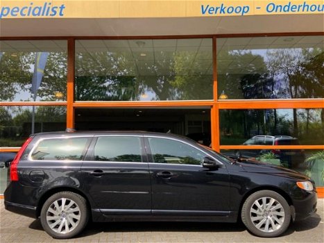 Volvo V70 - 1.6 T4 Limited Edition - 1