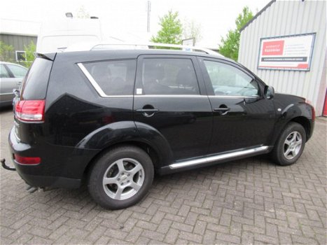 Citroën C-Crosser - 4x4 , 7 zitplaatsen 2.2 HDiF Exclusive tel ; 06-25113430 - 1