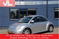 Volkswagen New Beetle - 2.0 Highline | Lichtmetalen velgen | Centrale deurvergrendeling | Nette auto - 1 - Thumbnail