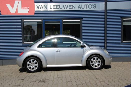 Volkswagen New Beetle - 2.0 Highline | Lichtmetalen velgen | Centrale deurvergrendeling | Nette auto - 1