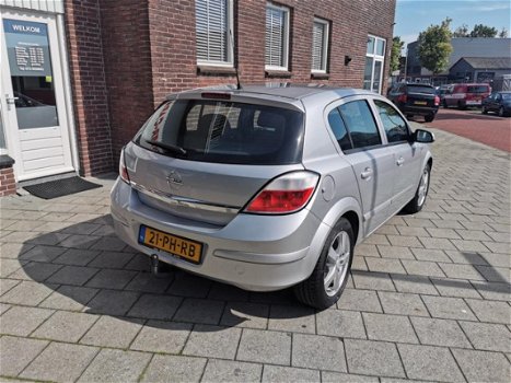 Opel Astra - 1.8 Enjoy APK 08-'20/AIRCO/CRUISE/VOL AUTOMAAT/ELEK.PAKKET/NAP - 1