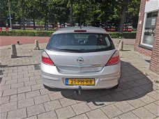 Opel Astra - 1.8 Enjoy APK 08-'20/AIRCO/CRUISE/VOL AUTOMAAT/ELEK.PAKKET/NAP