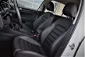 Volkswagen Golf - 1.6 TDI R-line ADAPT. CRUISE/NAVI/LEER/XENON/ELEK. STOELEN - 1 - Thumbnail